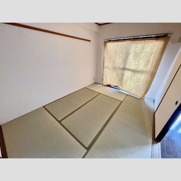 K’Sシャンブル504号室 和室