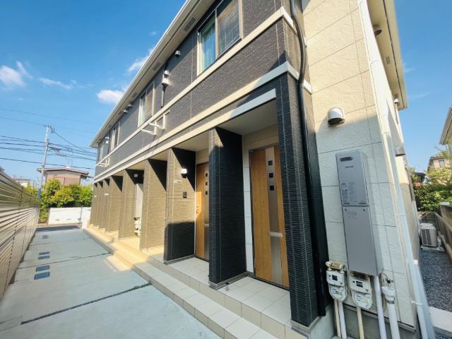 ドレッセ・Ｓ 外観写真（昼）