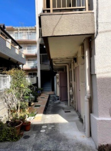 横山ビル（本中山） 外観