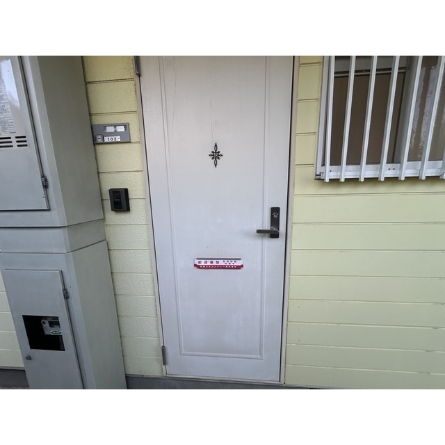 スナハイツ102号室 玄関