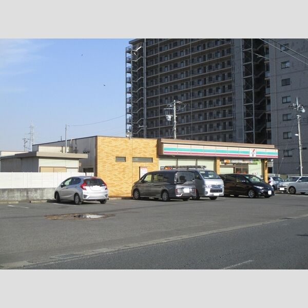 AMR15302号室 セブンイレブン山武市役所前店(365m)