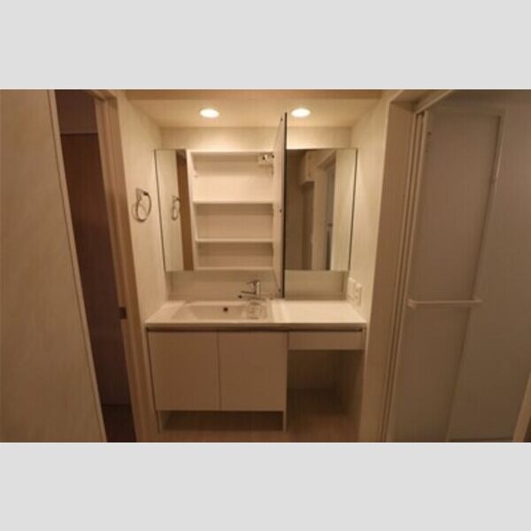 Sora 洗髪洗面化粧台