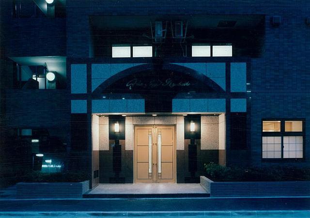 ガラ・シティ京橋4階 毎日通るエントランスはこのようになっています