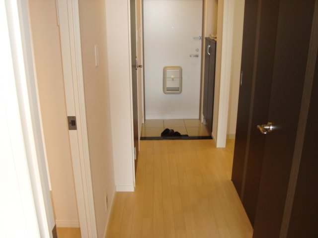 フォーマルハウト 廊下