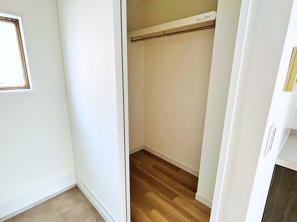 メゾンドヒル黒部 収納