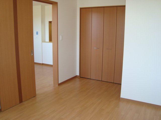 サンマルサン　Ｂ 洋室