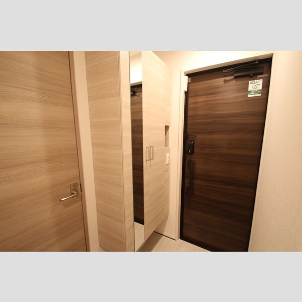 グラナーデ扇Ⅱ 玄関