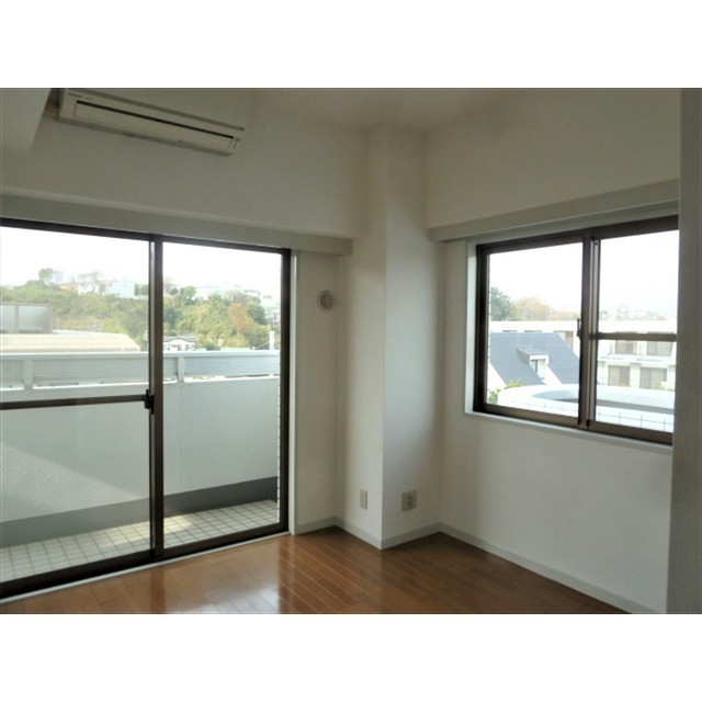 磯子台スカイマンション リビング