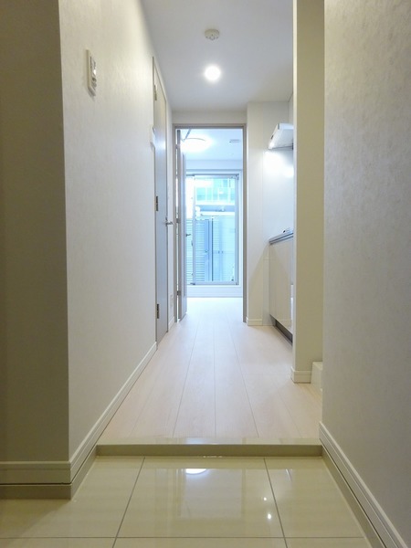 ＡＺＥＳＴお花茶屋Ⅳ 玄関