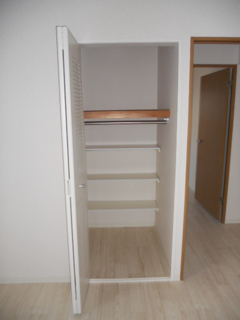 ボヌール河本 収納