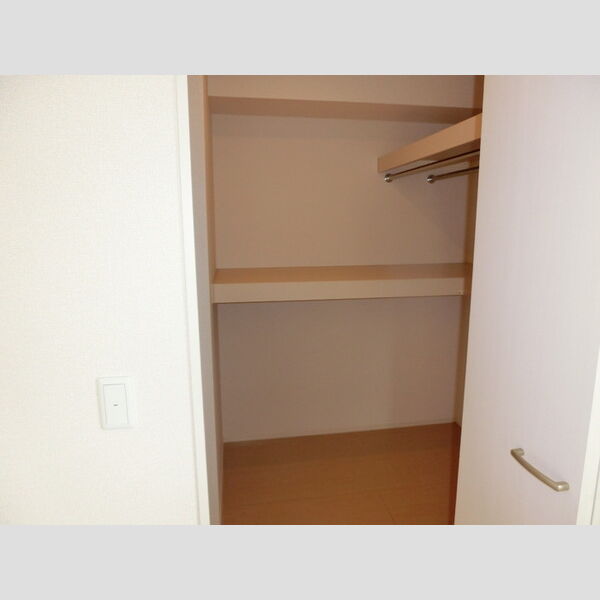 レムロード・M202号室 同建物別部屋の参考画像