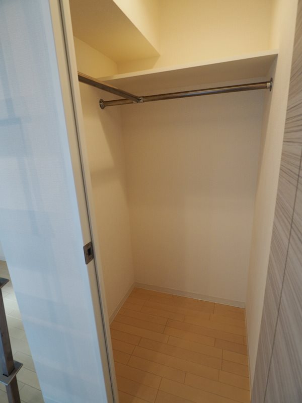 レジディア大森東2階 収納