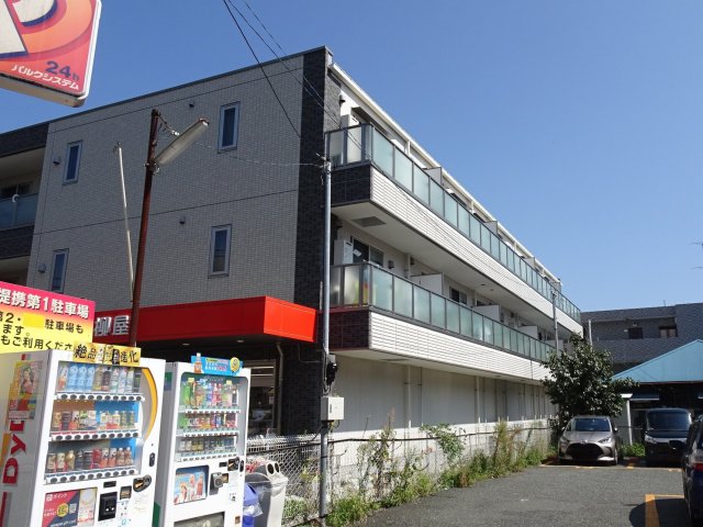 テラス弘明寺の外観画像