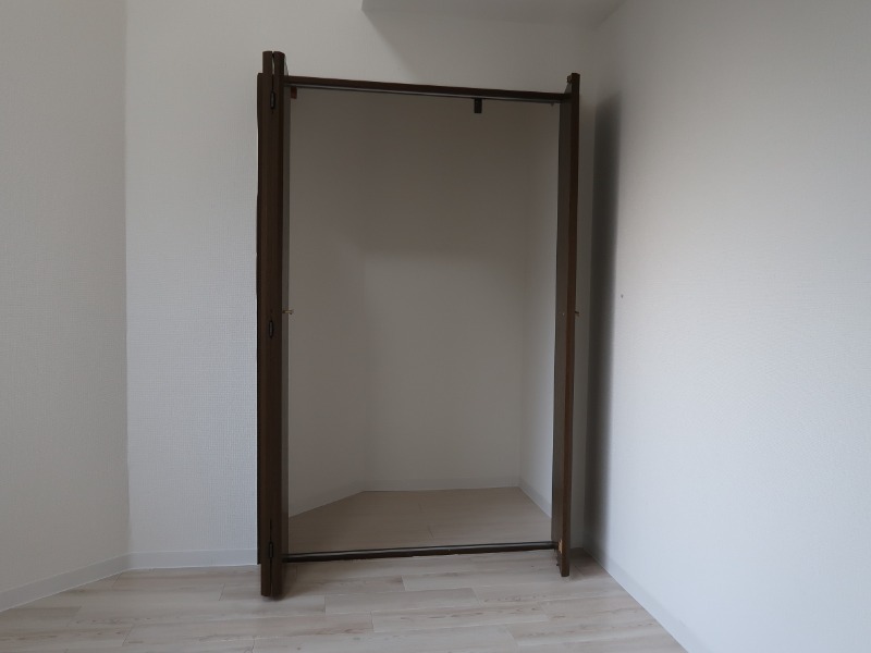 ルミエール北野A棟1階 収納