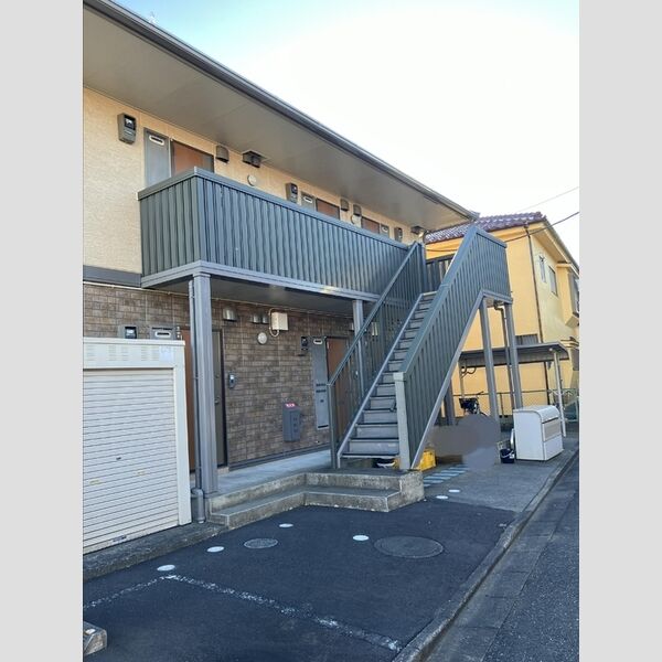 ニコール河辺 エントランス