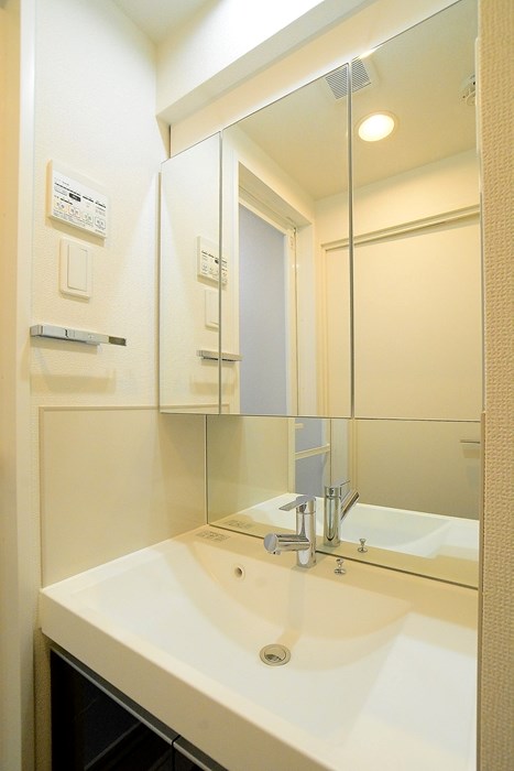 ステージグランデ千歳烏山アジールコート1階 洗面