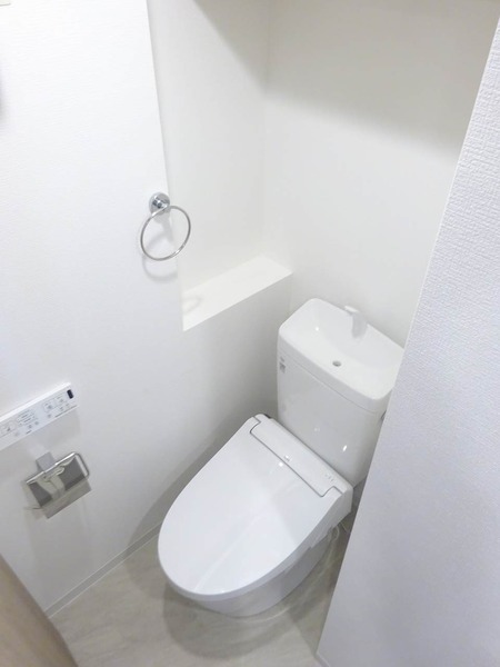 ＡＺＥＳＴ阪東橋502号室 同建物別部屋の参考画像