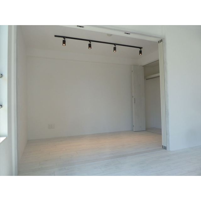 ＬＥＧＡＬＡＮＤ都立大学Ⅱ0304号室 内観