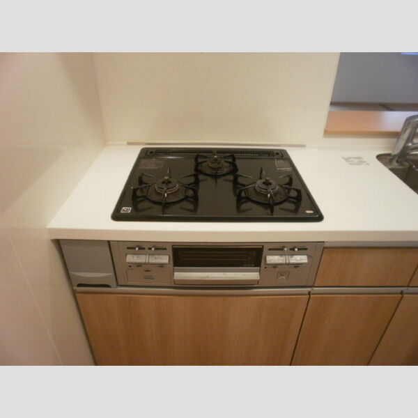 五反田ガーデン　南館 3口ガスコンロ
