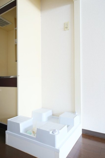 セントヒルズ上北沢2階 室内洗濯機置場