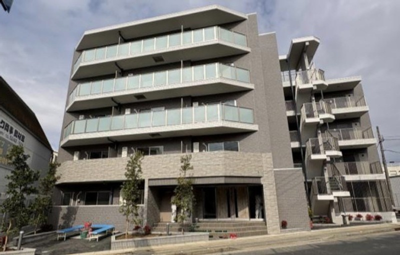 GENOVIA六町3階 外観