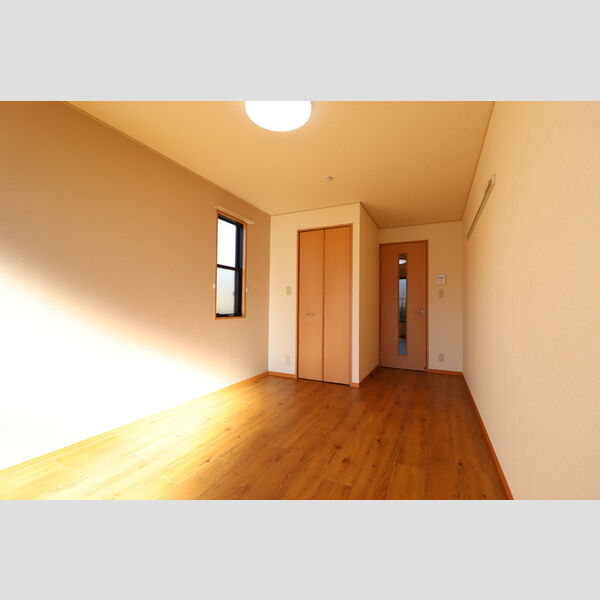 ベルドーラ　Ⅱ107号室 洋室