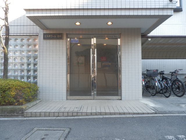 エスポワール白川 エントランス