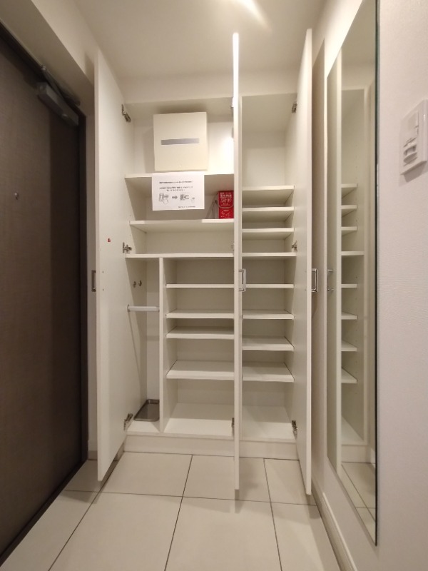 ルフレ赤羽サウス 収納
