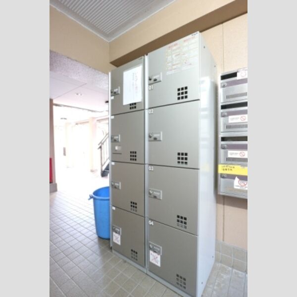 G・Mウエストハイツ 宅配ボックス