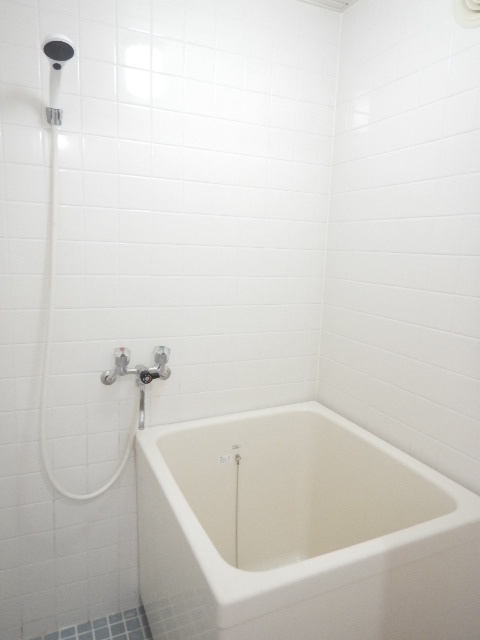 カルタス２１菊川 バス・トイレ別☆