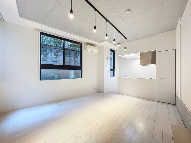 ＬＡＰｉＳ本郷 リビング