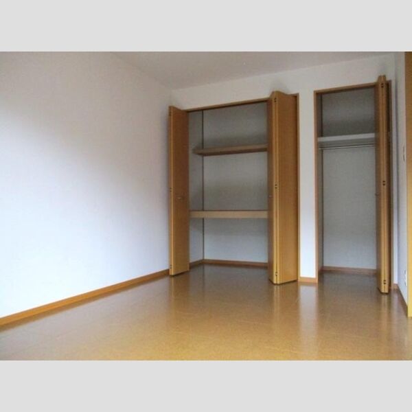 YMA　Ⅰ102号室 洋室