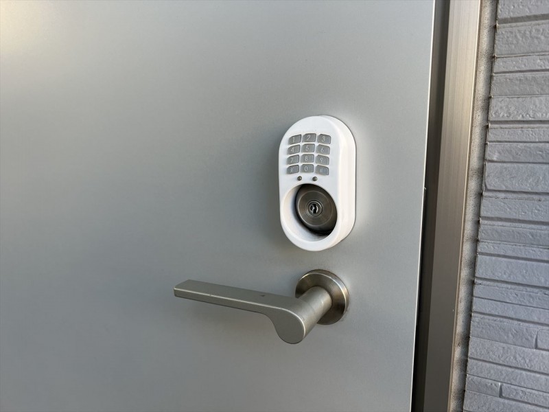 ローレルハウス大久保 玄関