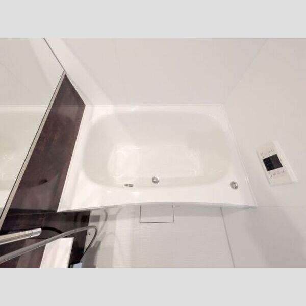 セレスティア新堀203号室 浴槽