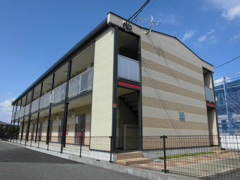 レオパレスラップウィングの外観画像