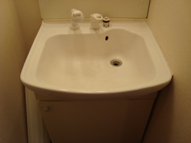 ポスト・マローネ00202号室 洗髪洗面化粧台