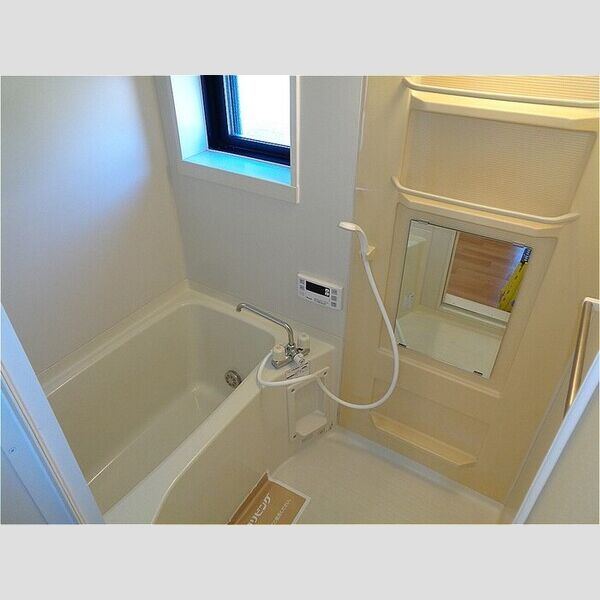 オーシャンヒルズ　C 浴室