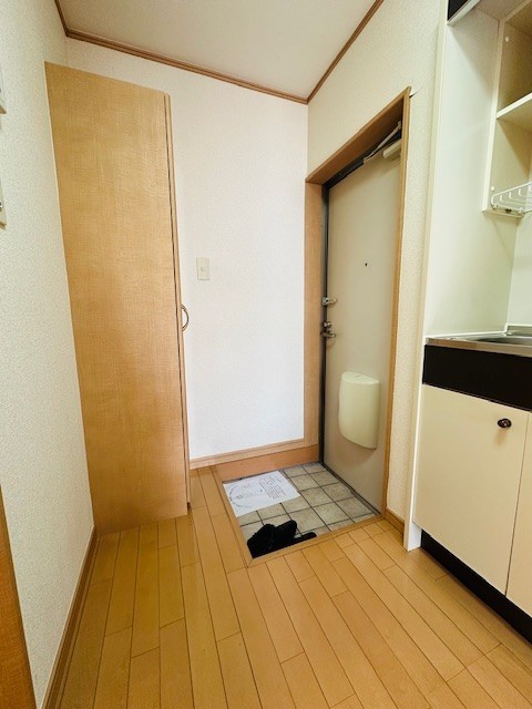 アップルハウス0101号室 玄関