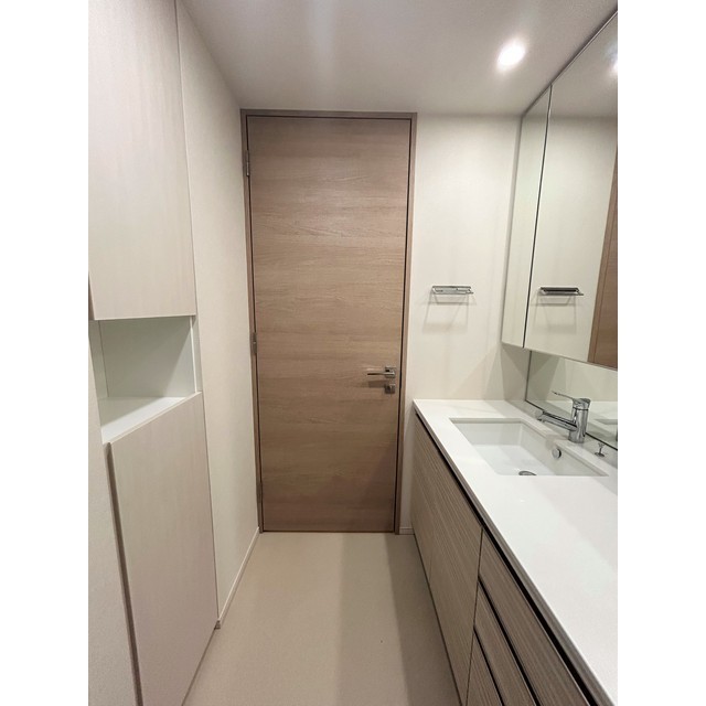 ザ・パークハウス経堂レジデンス411号室 同建物別部屋の参考画像