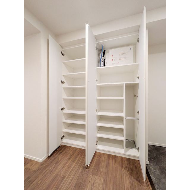 ASMACI MAISON両国Ⅱ0601号室 靴箱