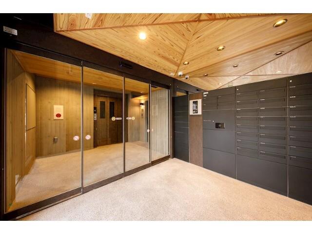 ドゥーエ西小山5階 エントランス