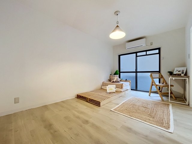 サカエダイホープラザ大塚2階 ※家具・小物はイメージです