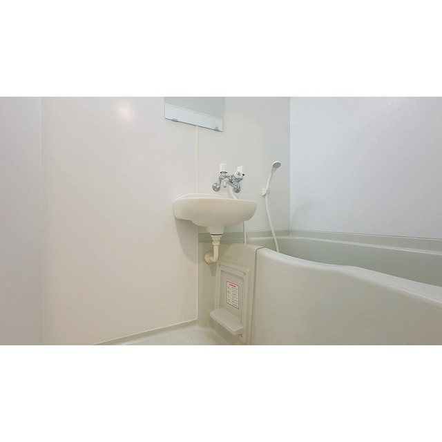 ヴェント101号室 浴室