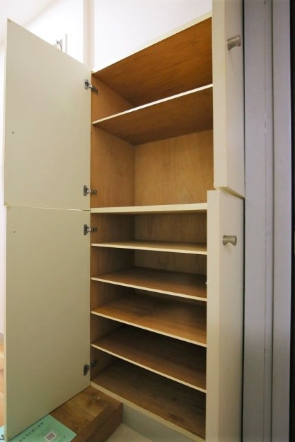 ヴェラハイツ蔵前5階 靴入