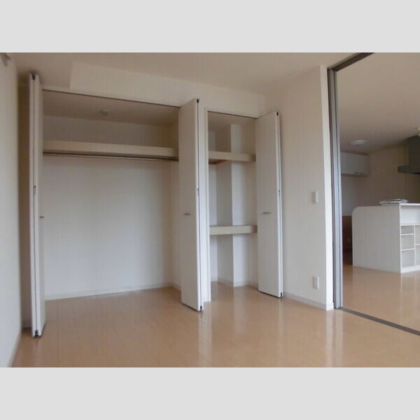 リビングタウン稲毛の杜　B203号室 収納