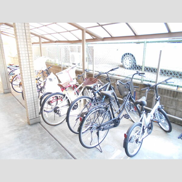 エスポワール神明 駐輪場