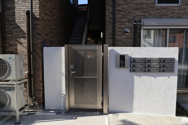 Berghaus Shonan Tsujido104号室 エントランス