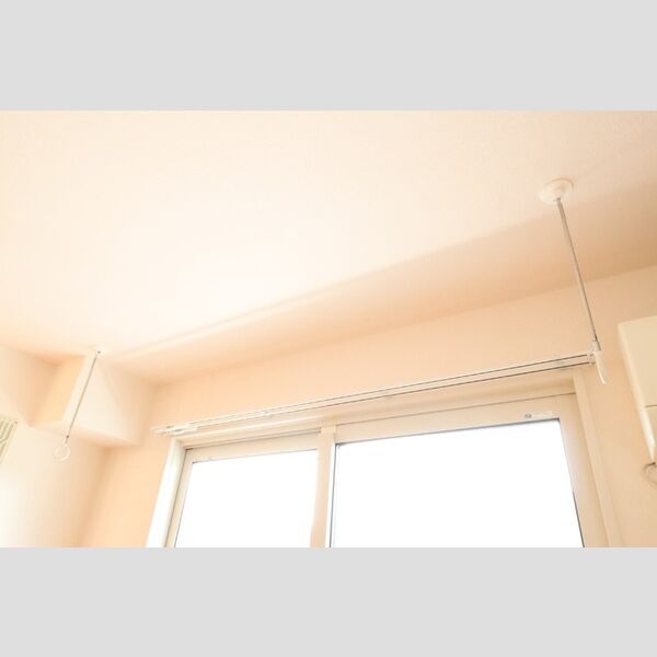 メゾンゴールド　Ⅴ202号室 室内物干し