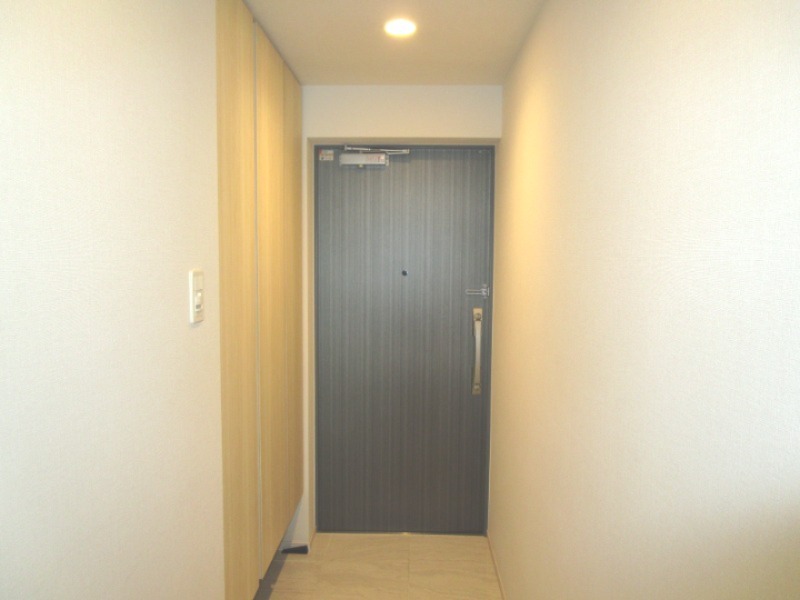 クリオ横浜杉田3階 玄関