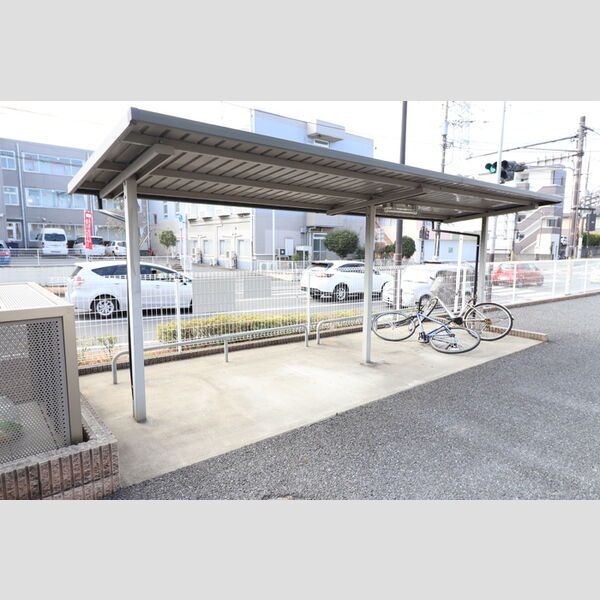 ルーチェおゆみ野202号室 駐輪場